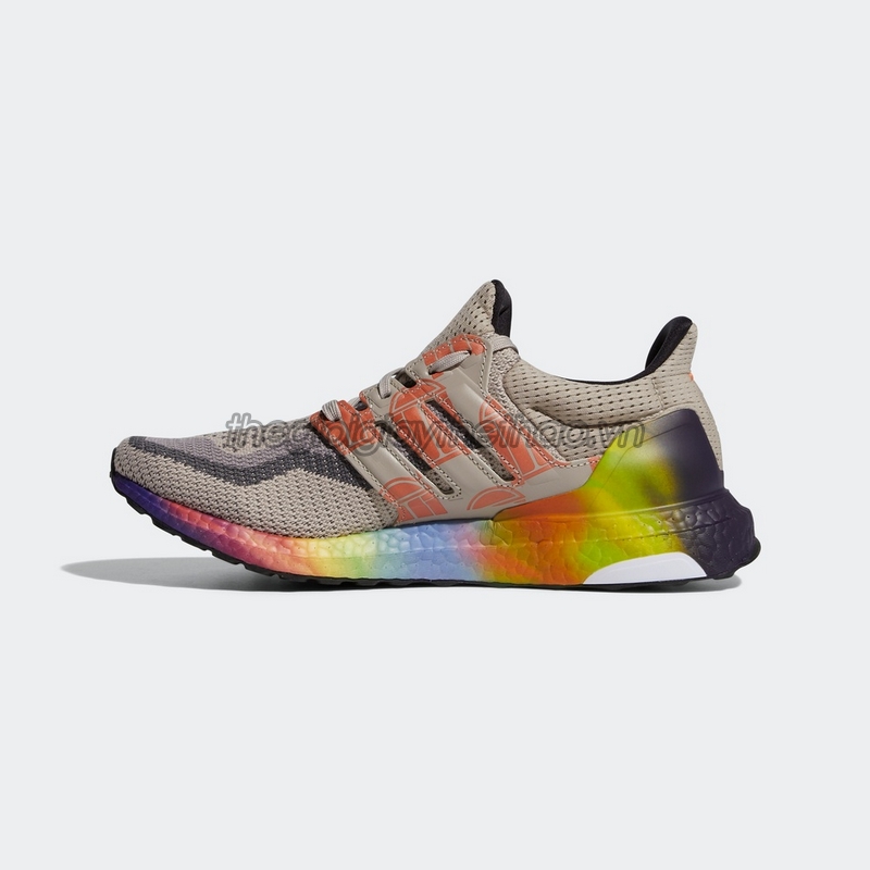 giay-the-thao-adidas-ultraboost- fw3726-h5