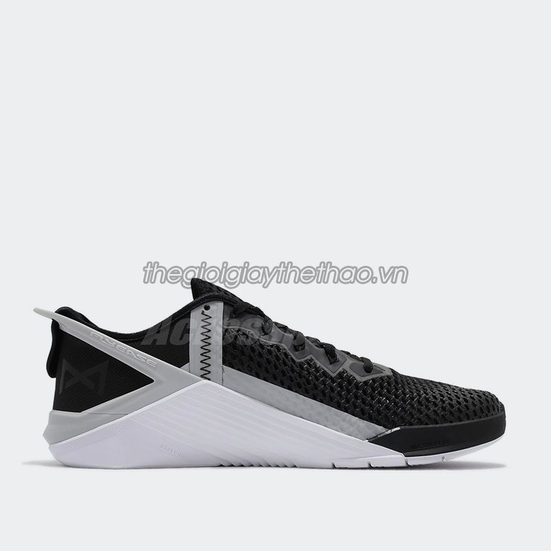Giày thể thao Nike Metcon 6 Flyease DB3790 010 1
