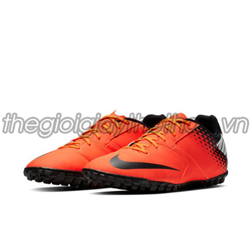 Giày bóng đá Nike BOMBAX TF 826486 801 2