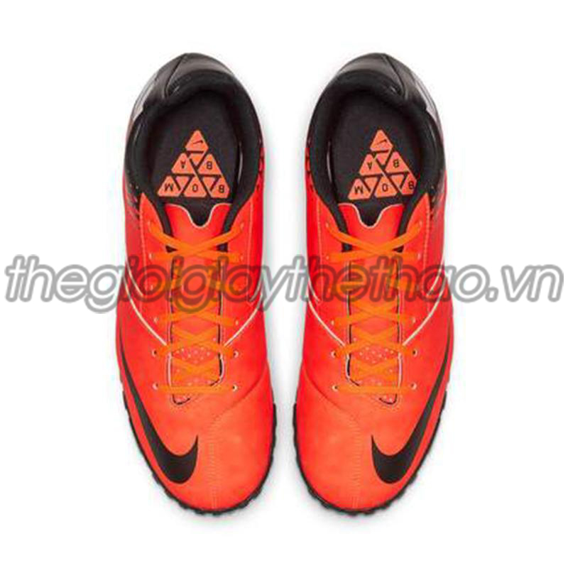 Giày bóng đá Nike BOMBAX TF 826486 801 3
