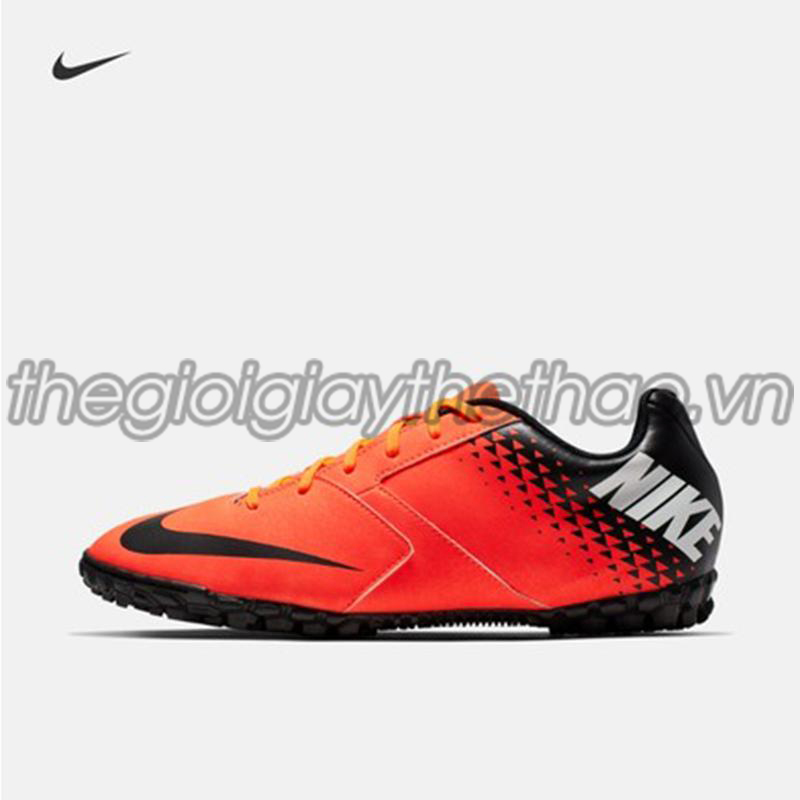 Giày bóng đá Nike BOMBAX TF 826486 801 6