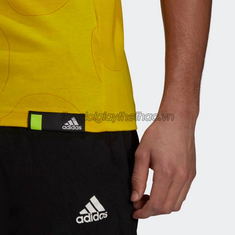 ao-thun-adidas-m-aop-tee-yellow-gm3842
