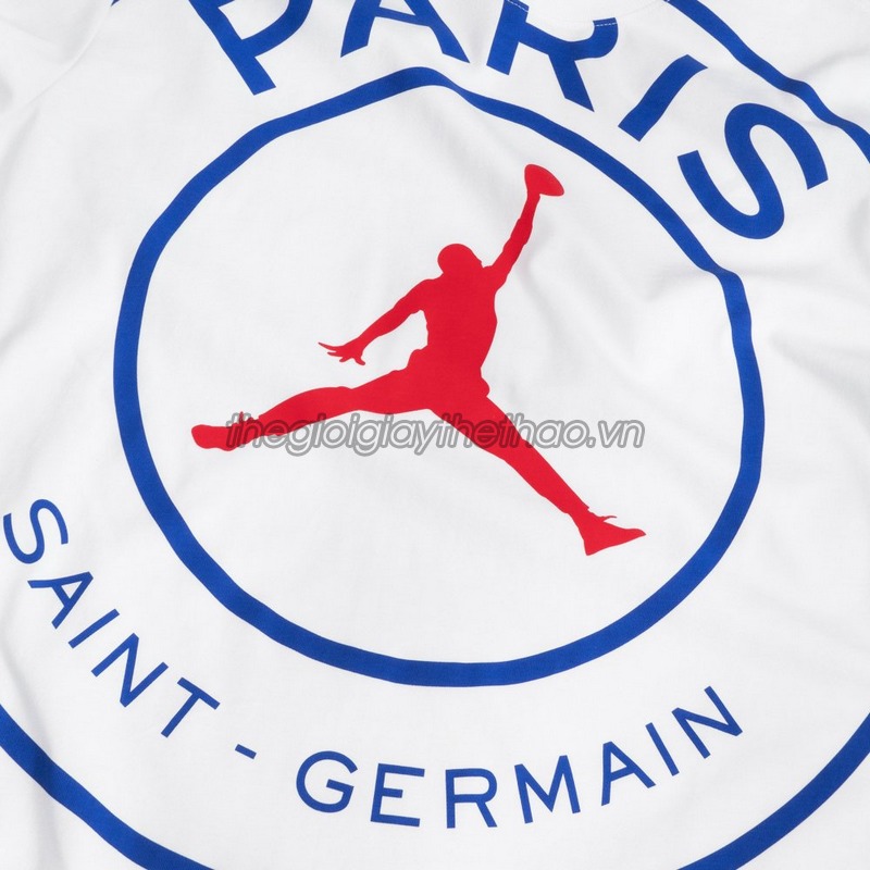ao-nike-paris-saint-germain-x-air-jordan-ss-logo-tee-bq8384-100-h5