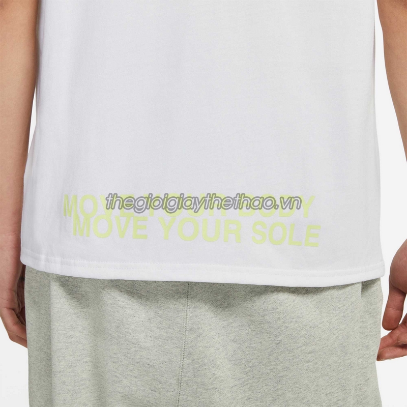 ao-the-thao-nam-nike-sportswear-da0938-100-h5